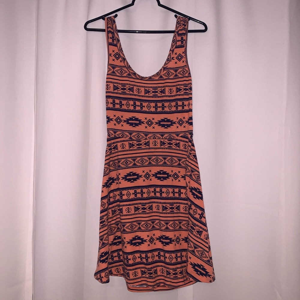 Wallflower dress open back southwest pattern Med.